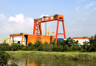 Goliath Cranes image03